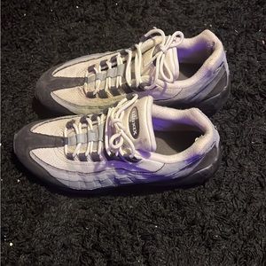 Nike Air Max 95 Shoes